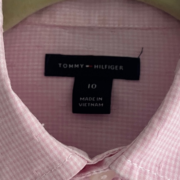TOMMY HILIFIGER BOYS CROSS CHECKED CLASSIC SHIRT IN PINK SZ: 10 - Picture 3 of 10